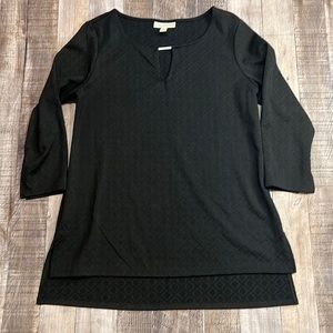 Black 3/4 sleeve Dana Buchman shirt